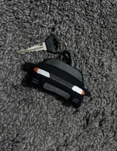 Breloczek Nissan Skyline R32- Black