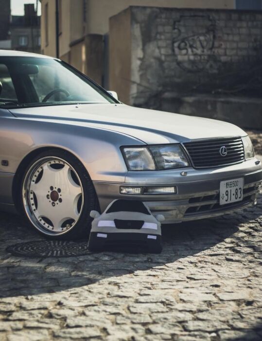 Lexus LS400